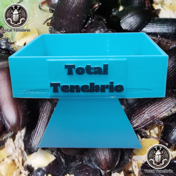 Nacedora Pro Total Tenebrio. Garantiza que las pupas de Tenebrio molitor no sean devoradas por los escarabajos en la caja de reproductores.